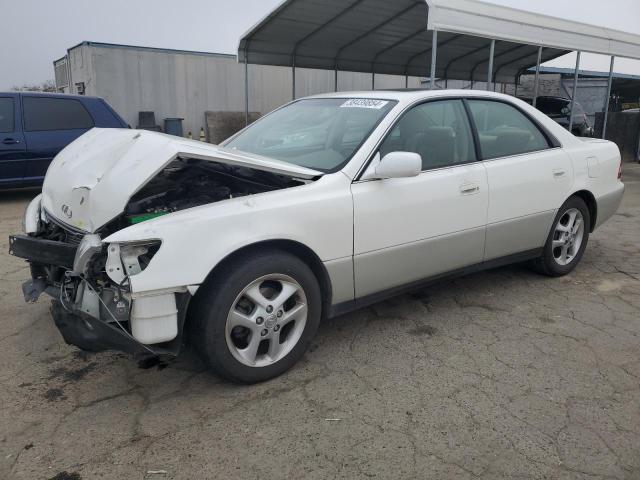 2001 LEXUS ES 300, 