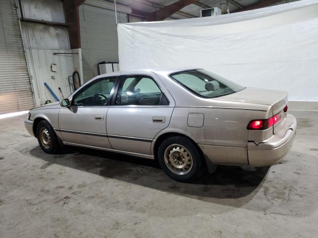 4T1BG22K8XU584256 - 1999 TOYOTA CAMRY CE TAN photo 2