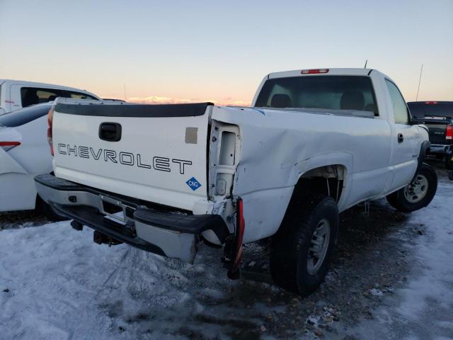 1GCGC24U05E264022 - 2005 CHEVROLET SILVERADO C2500 WHITE photo 3