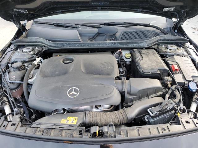 WDCTG4EB2JJ481854 - 2018 MERCEDES-BENZ GLA 250 BLACK photo 11