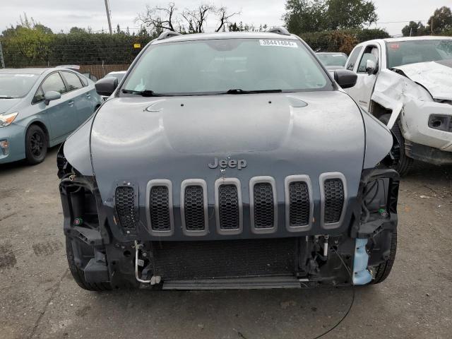 1C4PJMBS1GW277670 - 2016 JEEP CHEROKEE TRAILHAWK GRAY photo 5