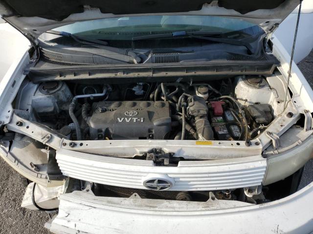 JTLKT334264081413 - 2006 TOYOTA SCION XB WHITE photo 11