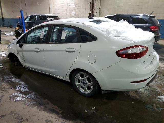 3FADP4BJ7FM158261 - 2015 FORD FIESTA SE WHITE photo 2