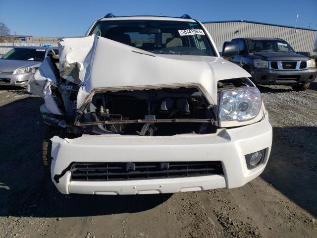 JTEZU14R468063716 - 2006 TOYOTA 4RUNNER SR5 WHITE photo 5