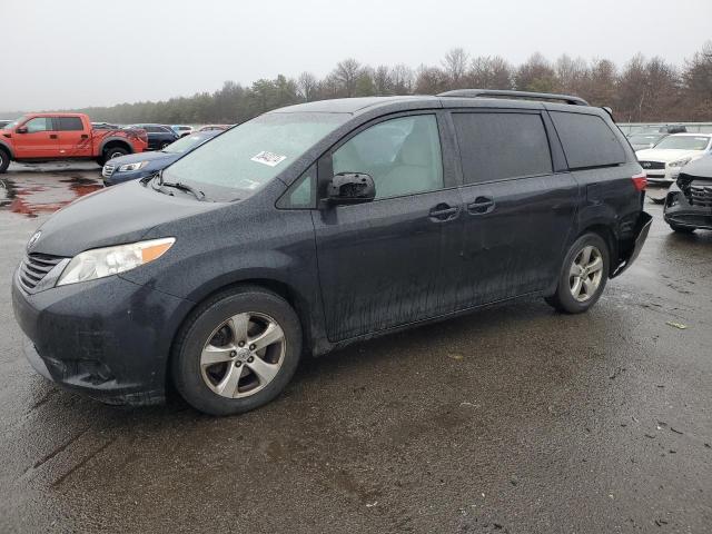 5TDKK3DC6GS714442 - 2016 TOYOTA SIENNA LE BLACK photo 1