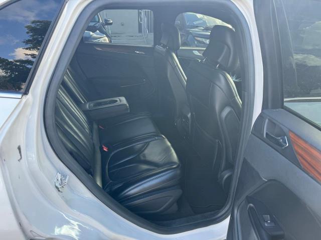 5LMCJ2C93KUL12091 - 2019 LINCOLN MKC SELECT 白色 照片 11