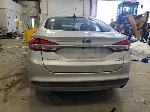 3FA6P0LU6JR152439 - 2018 FORD FUSION SE HYBRID SILVER photo 6