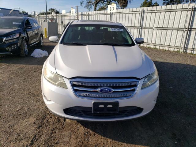 1FAHP2EW3CG103034 - 2012 FORD TAURUS SEL WHITE photo 5