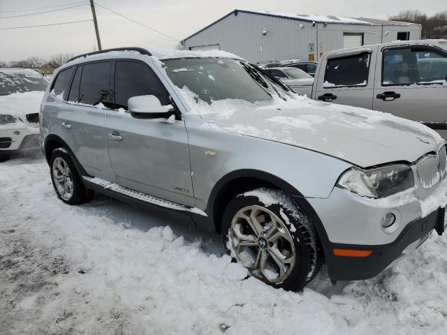 WBXPC9C49AWJ37271 - 2010 BMW X3 XDRIVE30I SILVER photo 4