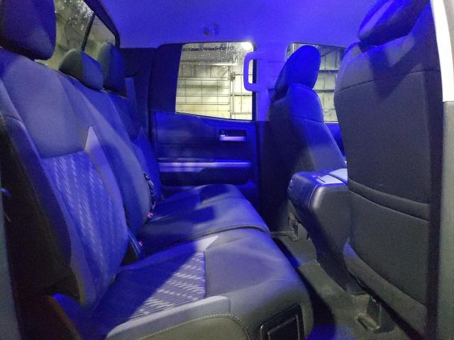 5TFUY5F19KX778217 - 2019 TOYOTA TUNDRA DOUBLE CAB SR/SR5 BLUE photo 10