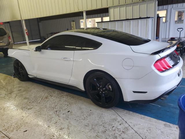 1FA6P8TH6J5156169 - 2018 FORD MUSTANG WHITE photo 2