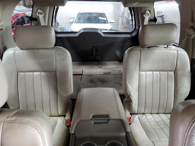 5LMFU28R74LJ09095 - 2004 LINCOLN NAVIGATOR 奶油色 照片 11