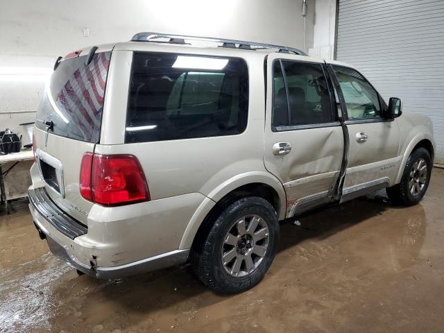 5LMFU28R74LJ09095 - 2004 LINCOLN NAVIGATOR 奶油色 照片 3