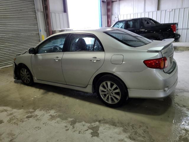 1NXBU4EE8AZ171979 - 2010 TOYOTA COROLLA BASE SILVER photo 2