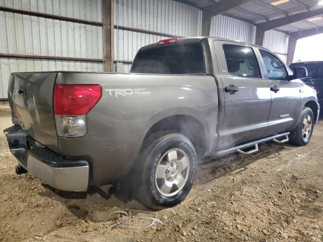 5TFEV541X8X052598 - 2008 TOYOTA TUNDRA CREWMAX GRAY photo 3