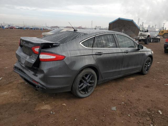 3FA6P0HD2FR159517 - 2015 FORD FUSION SE GRAY photo 3