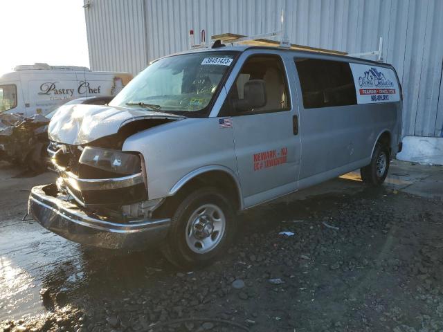 1GAZGPFG2K1228443 - 2019 CHEVROLET EXPRESS G3 LT GRAY photo 1