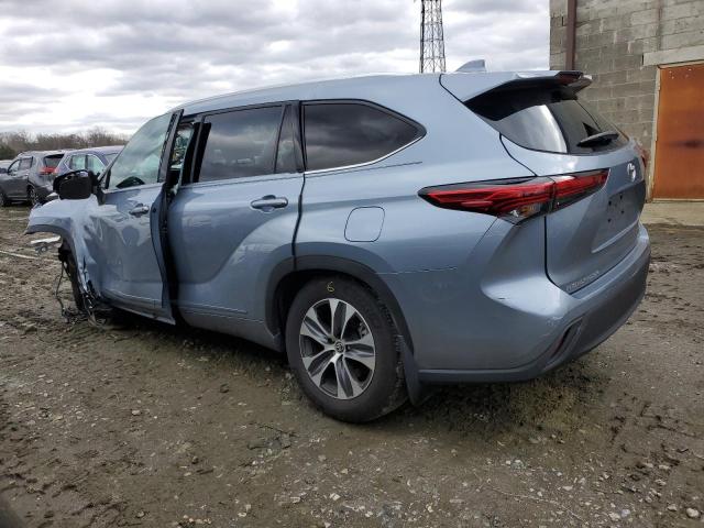 5TDGZRBH2MS131252 - 2021 TOYOTA HIGHLANDER XLE BLUE photo 2