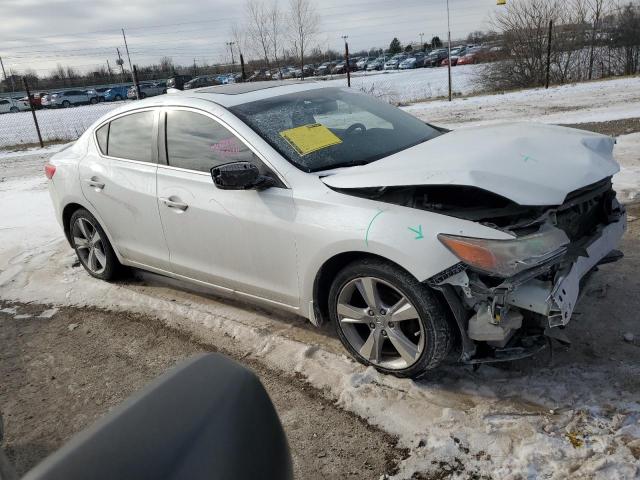 19VDE1F58EE007796 - 2014 ACURA ILX 20 PREMIUM WHITE photo 4