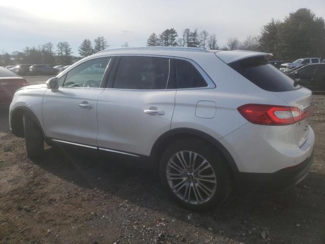 2LMPJ8LR7HBL16381 - 2017 LINCOLN MKX RESERVE WHITE photo 2