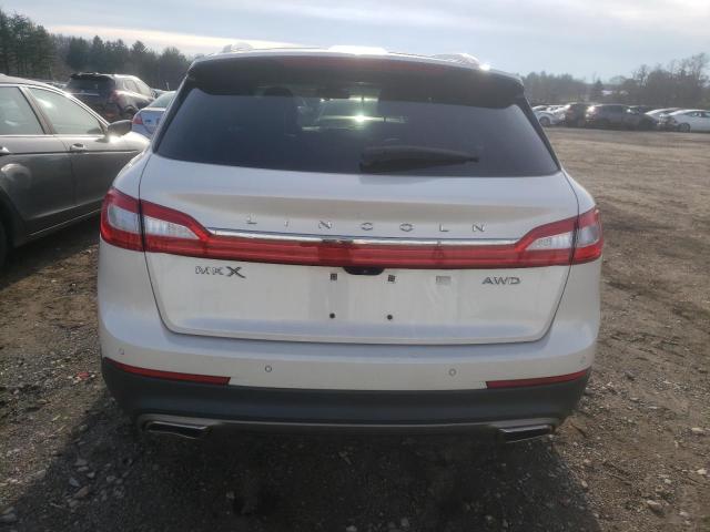 2LMPJ8LR7HBL16381 - 2017 LINCOLN MKX RESERVE WHITE photo 6