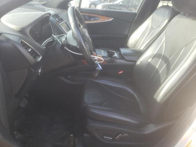 2LMPJ8LR7HBL16381 - 2017 LINCOLN MKX RESERVE WHITE photo 7