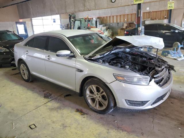 1FAHP2E83FG176300 - 2015 FORD TAURUS SEL SILVER photo 4