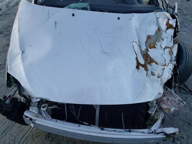 JTKDE177860103213 - 2006 TOYOTA SCION TC SILVER photo 11