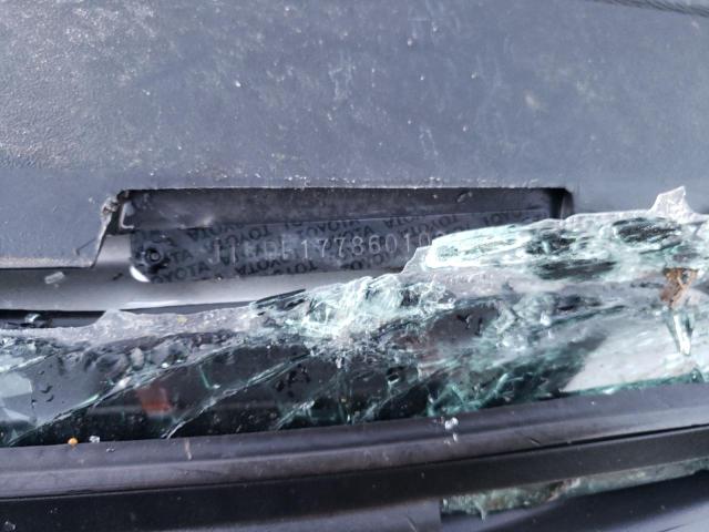 JTKDE177860103213 - 2006 TOYOTA SCION TC SILVER photo 12