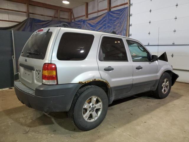 1FMYU93176KC50375 - 2006 FORD ESCAPE XLT SILVER photo 3