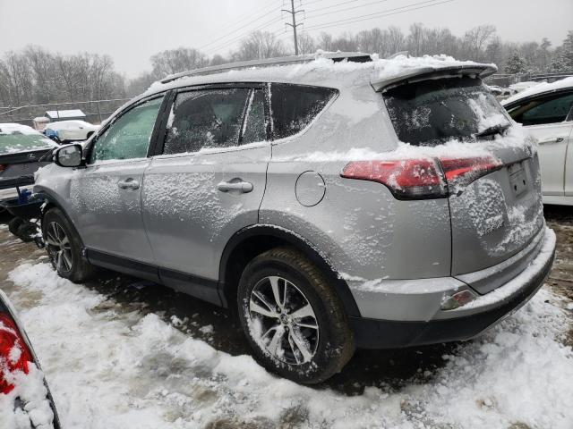 2T3RFREV9HW646014 - 2017 TOYOTA RAV4 XLE SILVER photo 2