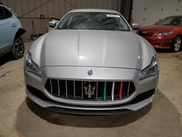 ZAM56YRA6J1281632 - 2018 MASERATI QUATTROPOR S SILVER photo 5