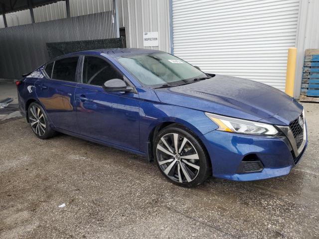 1N4BL4CV0LC268246 - 2020 NISSAN ALTIMA SR BLUE photo 4