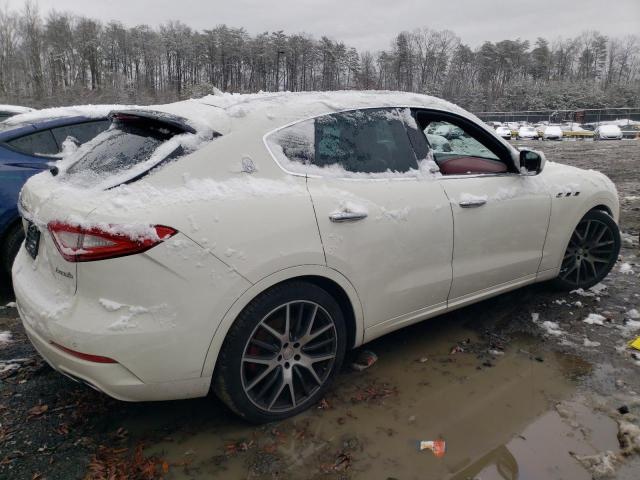 ZN661XUL9HX235194 - 2017 MASERATI LEVANTE LUXURY WHITE photo 3