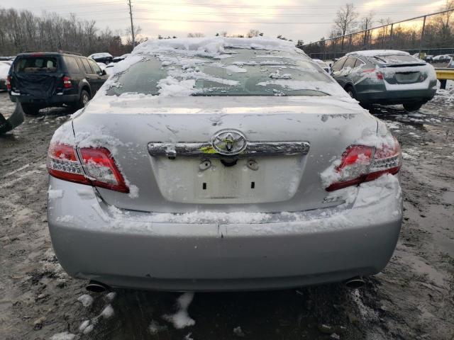 4T1BK3EK9BU624532 - 2011 TOYOTA CAMRY SE SILVER photo 6