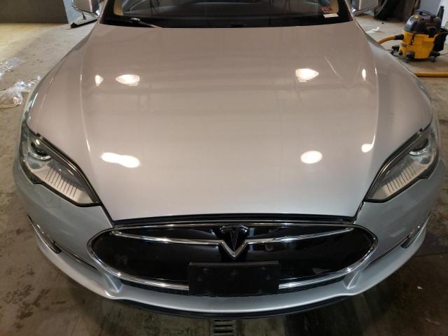 5YJSA1CN3DFP13694 - 2013 TESLA MODEL S 银色 照片 11