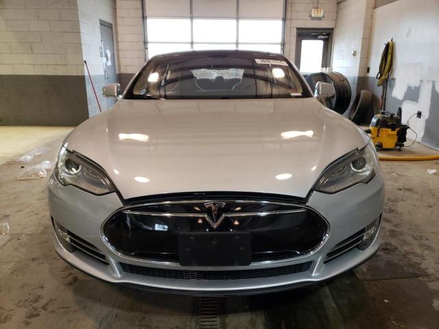 5YJSA1CN3DFP13694 - 2013 TESLA MODEL S 银色 照片 5
