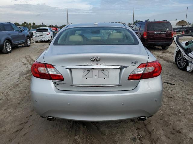 JN1BY1AP3DM513232 - 2013 INFINITI M37 SILVER photo 6