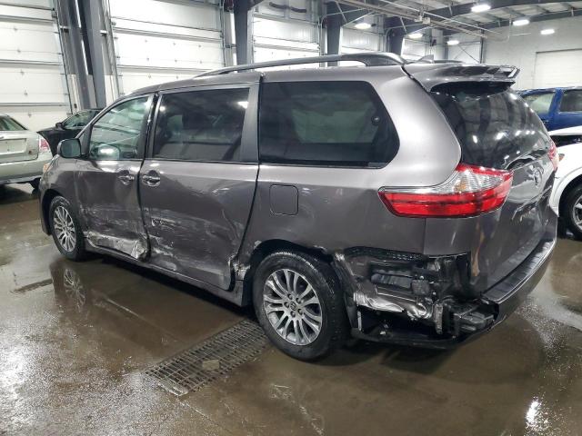 5TDYZ3DC8LS067896 - 2020 TOYOTA SIENNA XLE GRAY photo 2