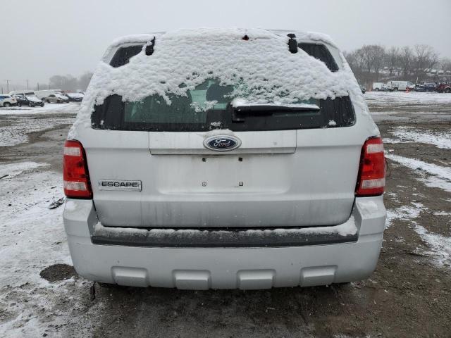 1FMCU02Z88KC00634 - 2008 FORD ESCAPE XLS SILVER photo 6