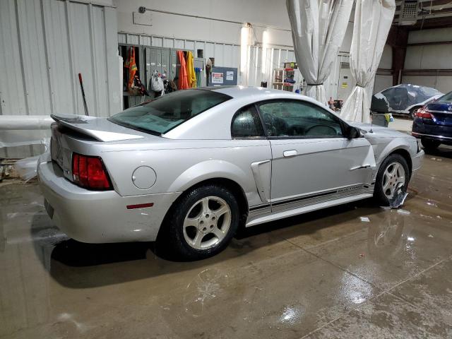 1FAFP4044YF191288 - 2000 FORD MUSTANG SILVER photo 3