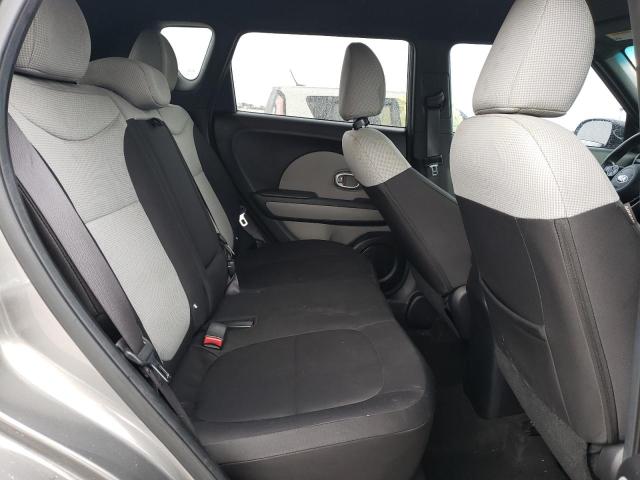 KNDJN2A27E7098993 - 2014 KIA SOUL SILVER photo 10