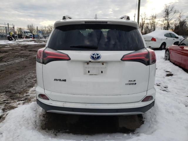 JTMRJREV5JD192135 - 2018 TOYOTA RAV4 HV LE WHITE photo 6