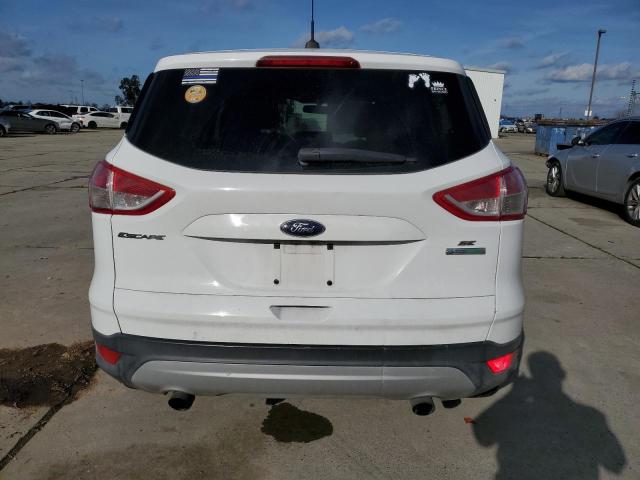 1FMCU0GX9DUD71740 - 2013 FORD ESCAPE SE WHITE photo 6