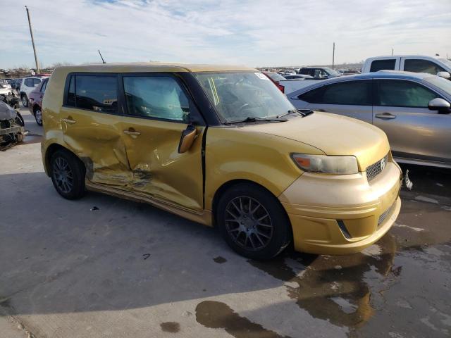 JTLKE50E581056528 - 2008 TOYOTA SCION XB GOLD photo 4