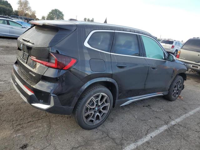 WBX73EF05P5X58040 - 2023 BMW X1 XDRIVE28I BLACK photo 3