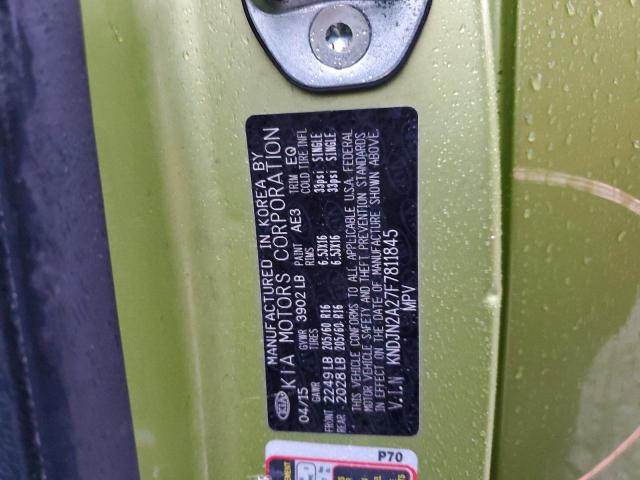 KNDJN2A27F7811845 - 2015 KIA SOUL GREEN photo 13