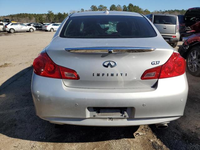 JN1CV6AP0BM304652 - 2011 INFINITI G37 BASE SILVER photo 6