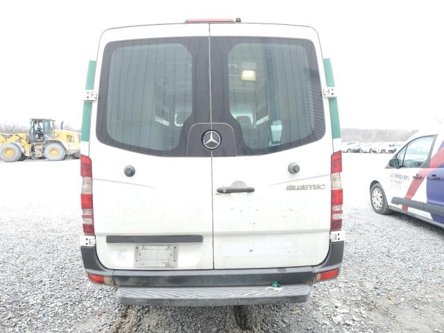 WD3PE7CCXB5592442 - 2011 MERCEDES-BENZ SPRINTER 2500 WHITE photo 6