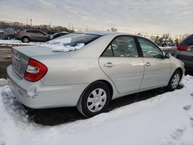 4T1BE30K03U750276 - 2003 TOYOTA CAMRY LE SILVER photo 3